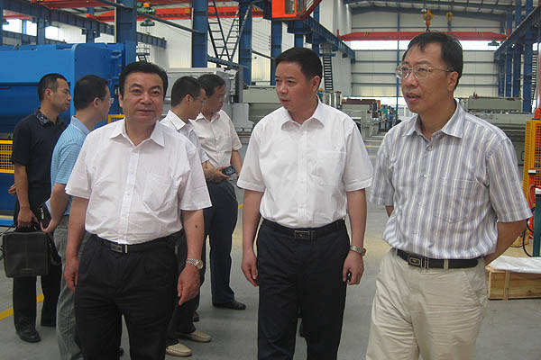 馬鞍山市副市長魏慶農(nóng)視察中德機(jī)床 馬鞍山市副市長魏慶農(nóng)視察中德機(jī)床