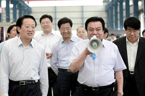 安徽省副省长唐承沛视察中德机床 安徽省副省长唐承沛视察中德机床