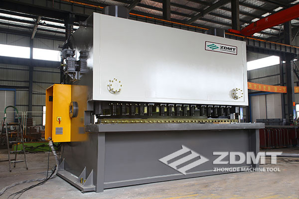 QC11Y-40x3200液壓閘式剪板機 QC11Y-40x3200液壓閘式剪板機